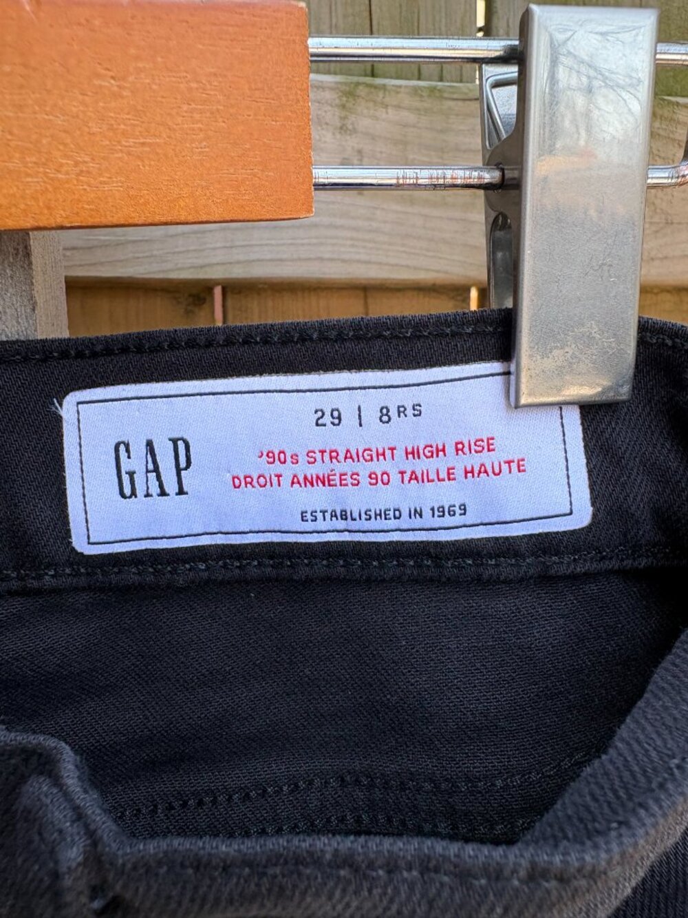 GAP 90s Straight High Rise Jean - Picture 3 of 4